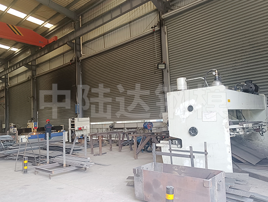 廠房加工車(chē)間